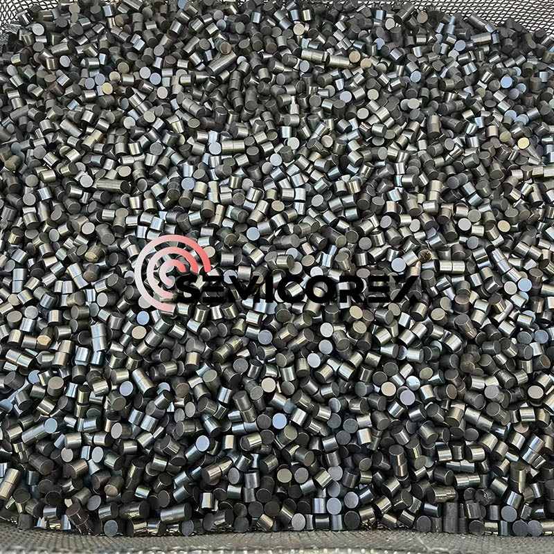 Пропитанный графит